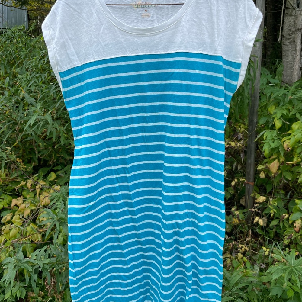 Natural Reflections women’s size M tshirt dress in turquoise stripe